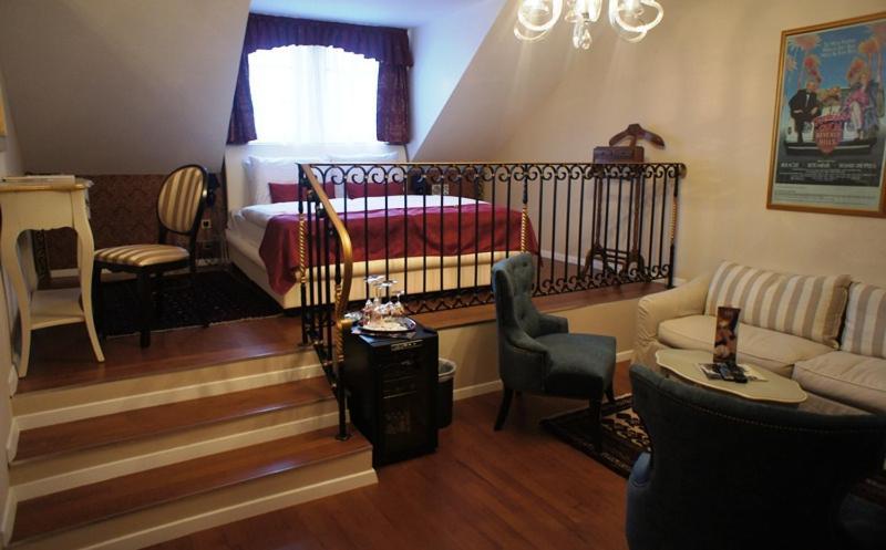 Hotel Actum Крань Екстер'єр фото