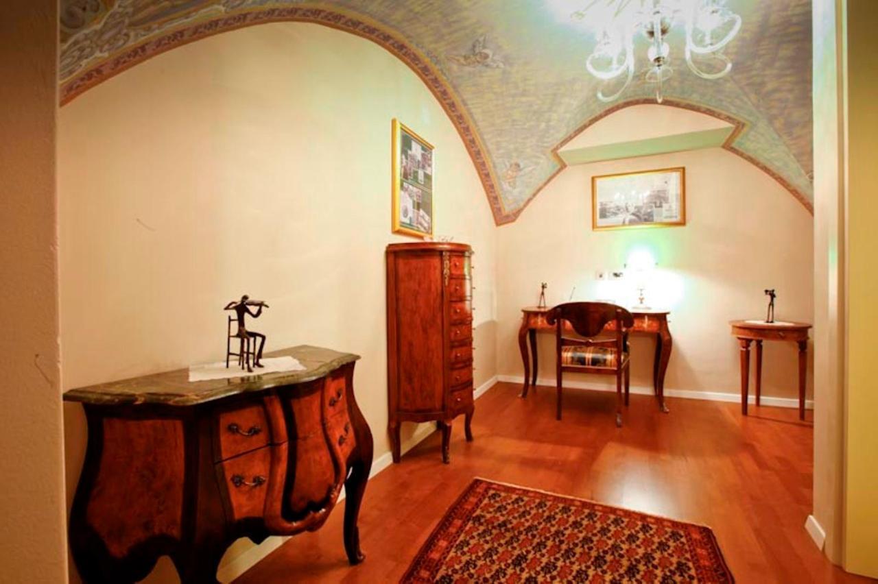 Hotel Actum Крань Екстер'єр фото